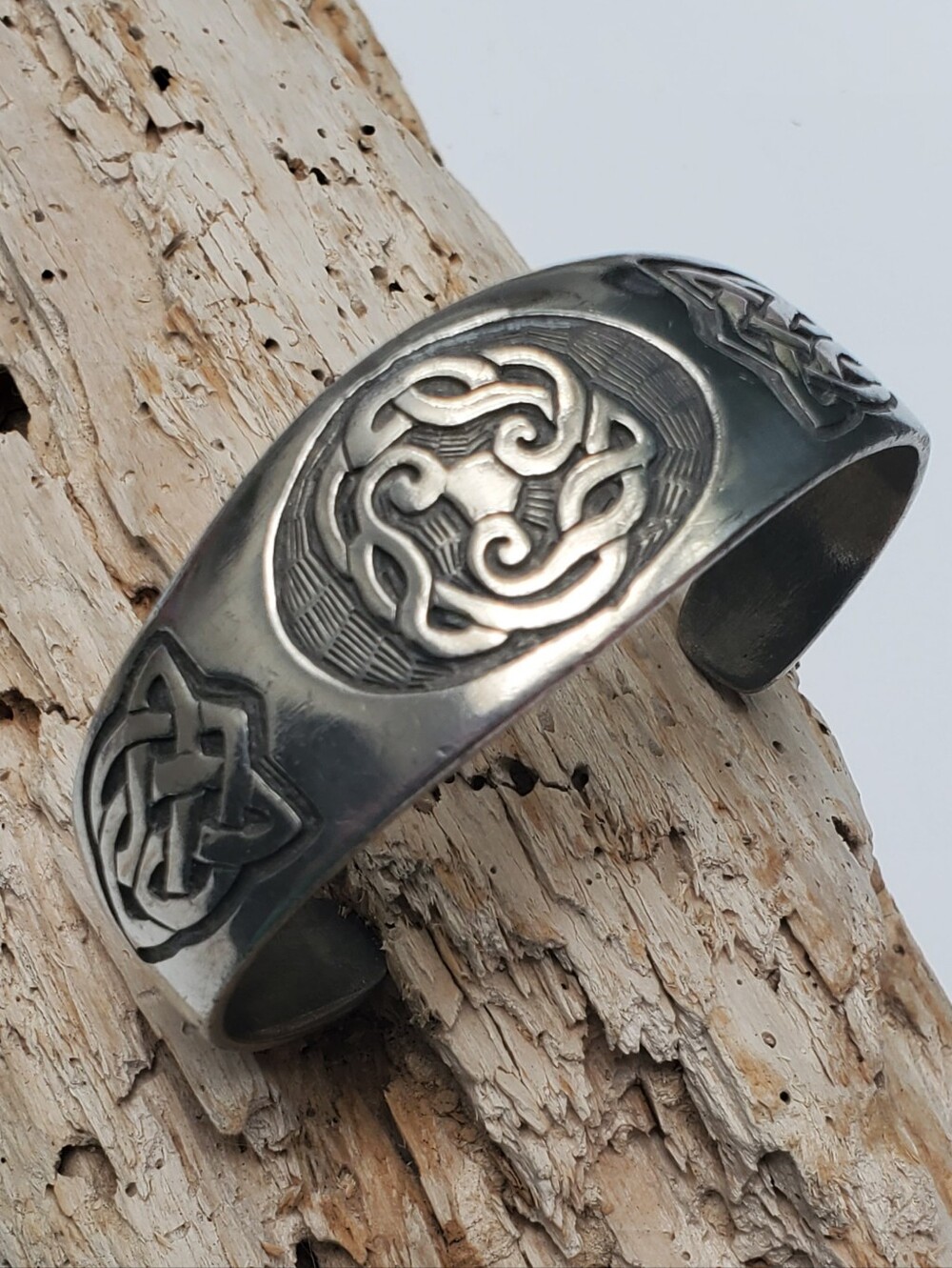 Vintage Celtic Triskelion Trinity Knots Polished Peweter Open Cuff Bracelet